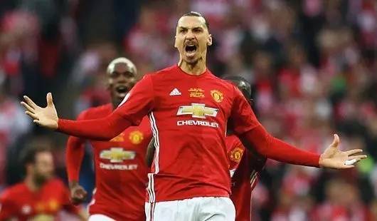 队长袖标不 队长袖标不